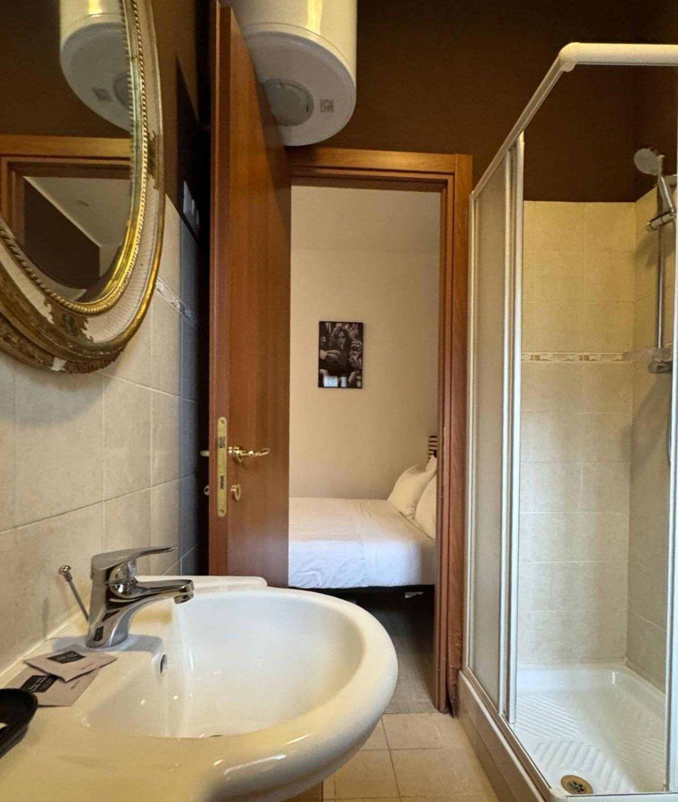 Vatican Studio Flat Rome Bagian luar foto